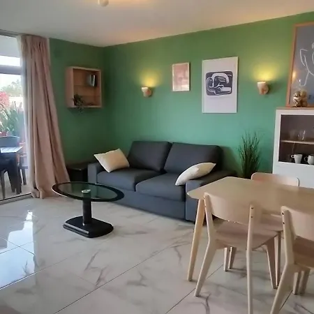 Full Appt Atlanta Peaceful Garden With Pool Апартаменты *
