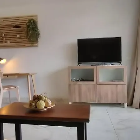 Full Appt Atlanta Peaceful Garden With Pool Апартаменты *
